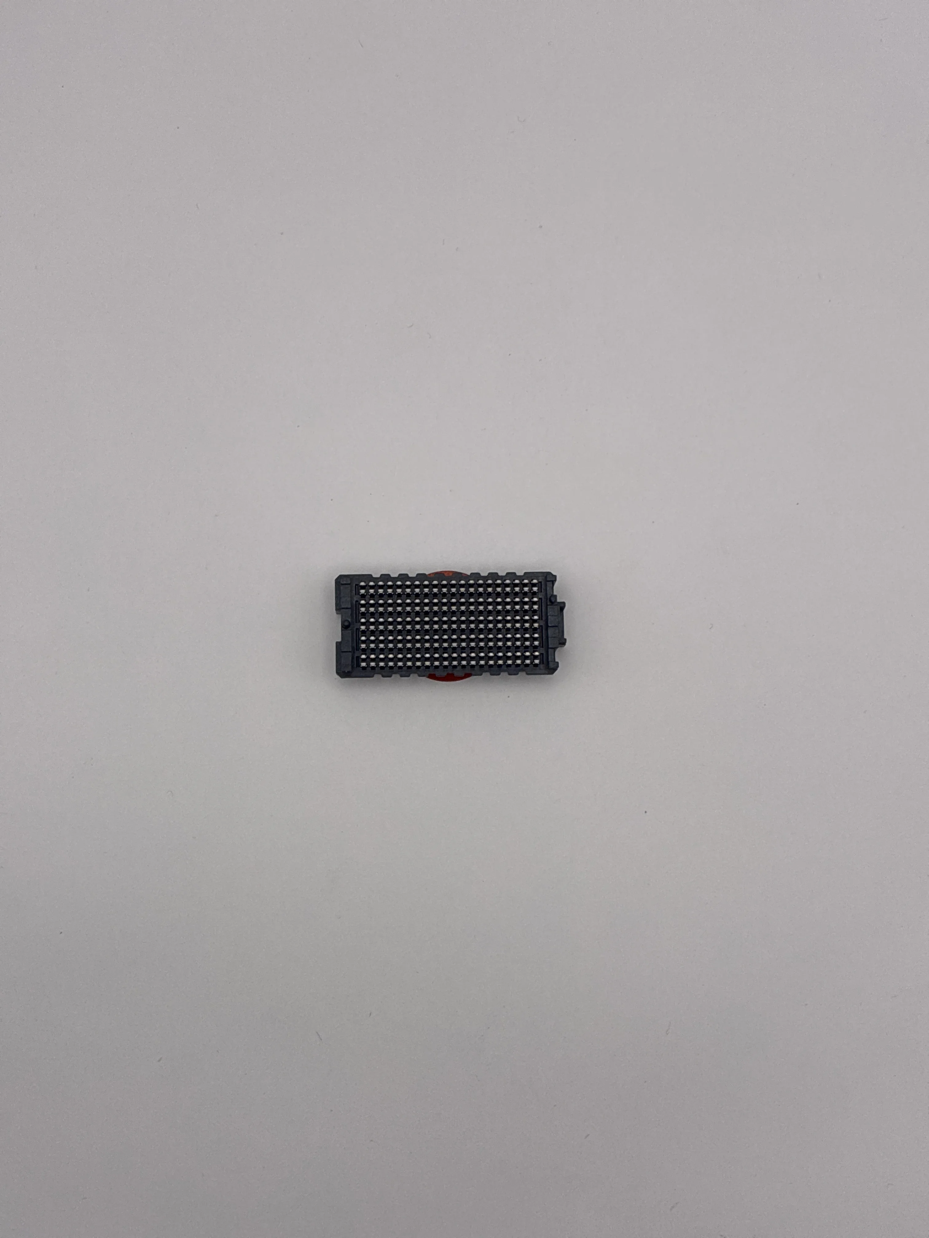 Molex 0459712311, top view of the contact field
