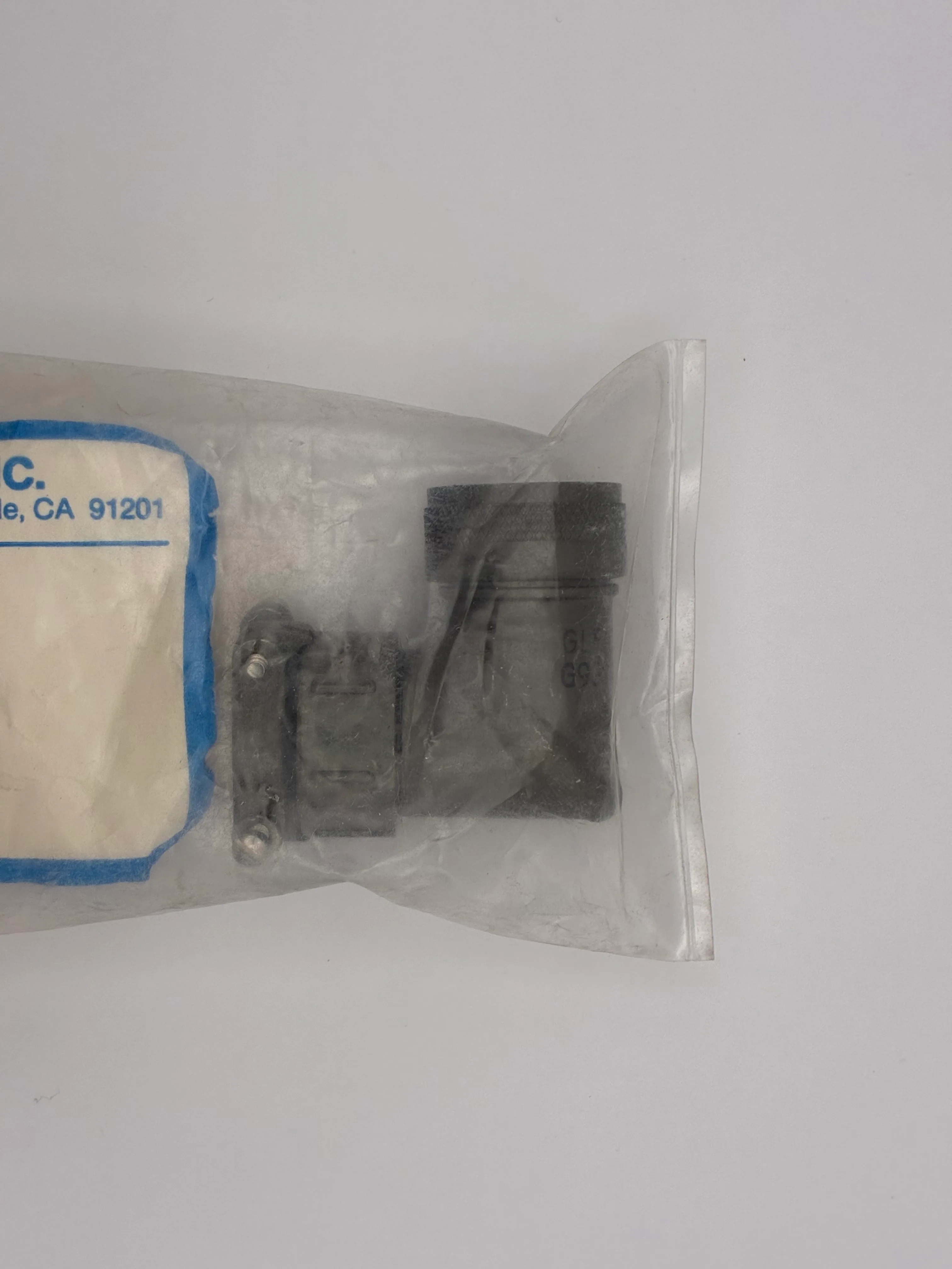 Side view of the sealed Glenair GA801LC1C153C backshell adapter